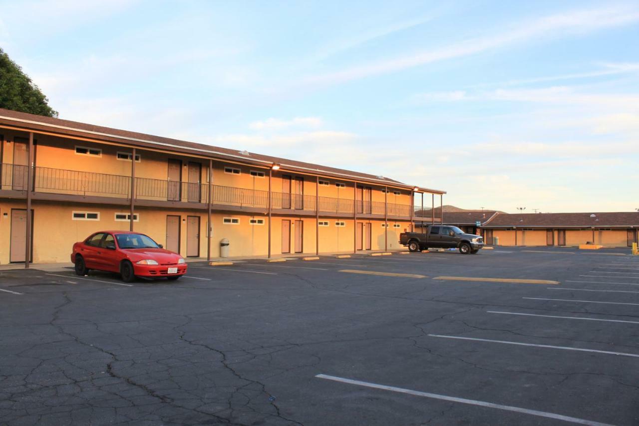 Menifee Inn Εξωτερικό φωτογραφία